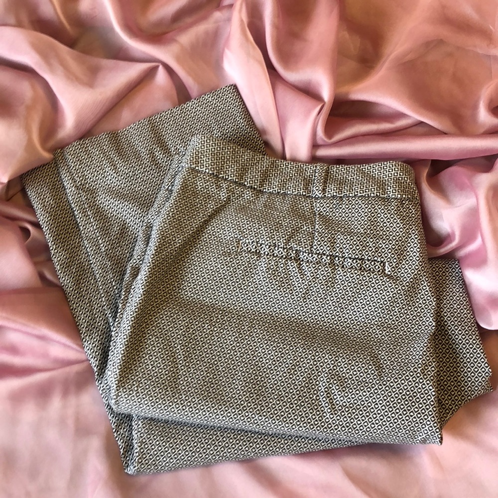 Worthington Chino Crops